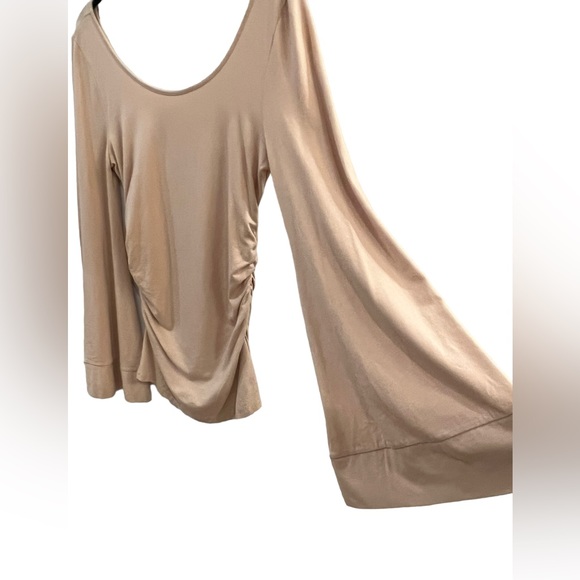 Boston Proper Women’s Flared Sleeve Top with Cinched Side Hem - Size S - Picture 2 of 7